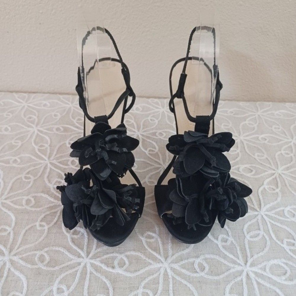 Colin Stuart Black Slingback Suede Flower Heels Sandals - Picture 3 of 16